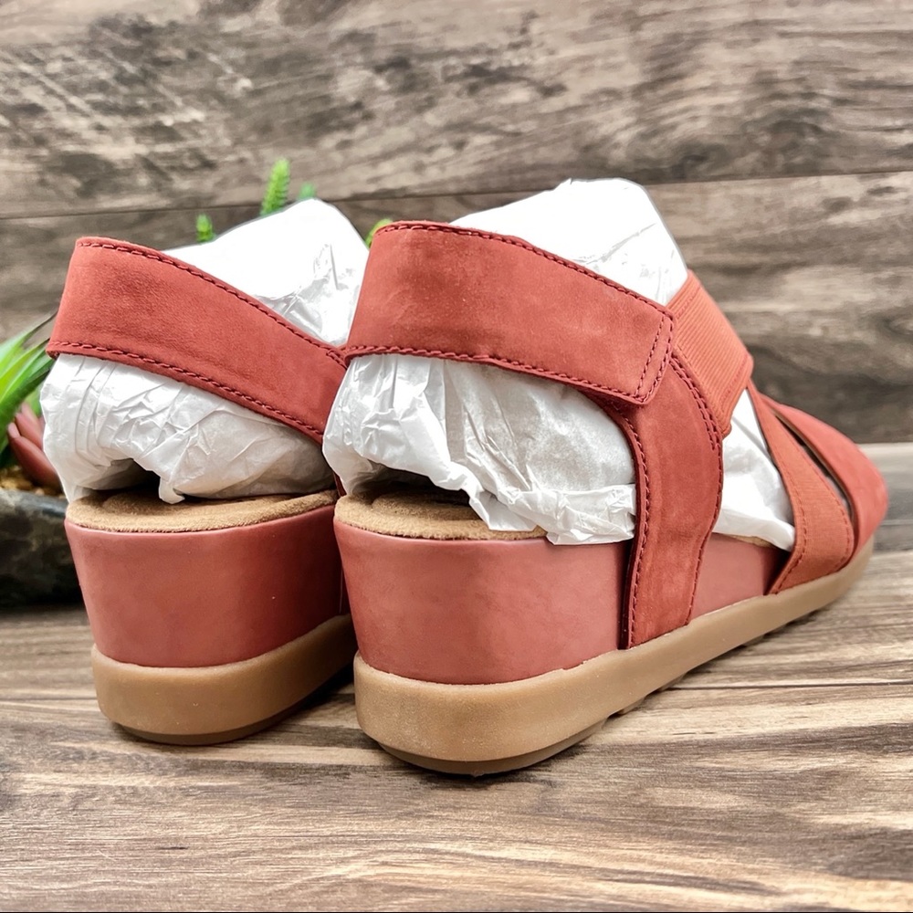 NIB Earth Origins 8W 9W Carren Leather Strappy Wedge Sandal Brick - Picture 6 of 12